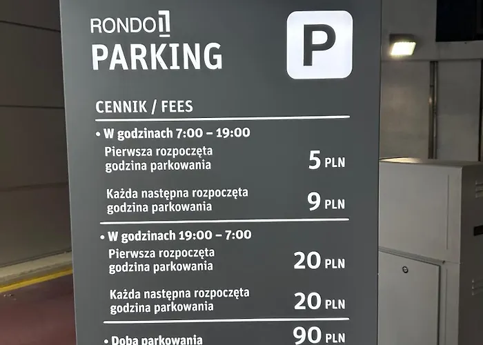 In Centrum7 Apparthome Parking Warszawa